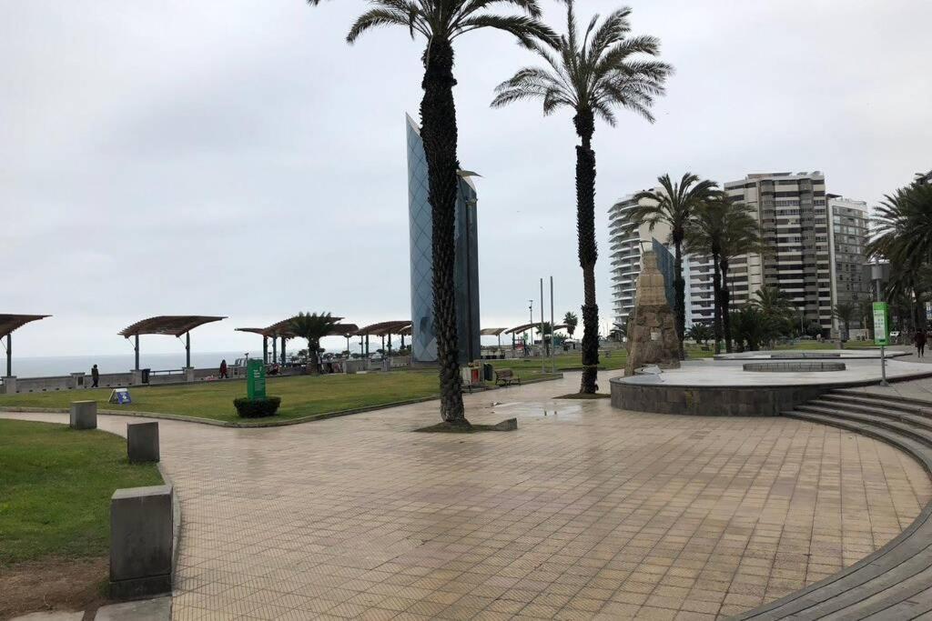 Modern Miraflores Tourist Area Apartment リマ エクステリア 写真