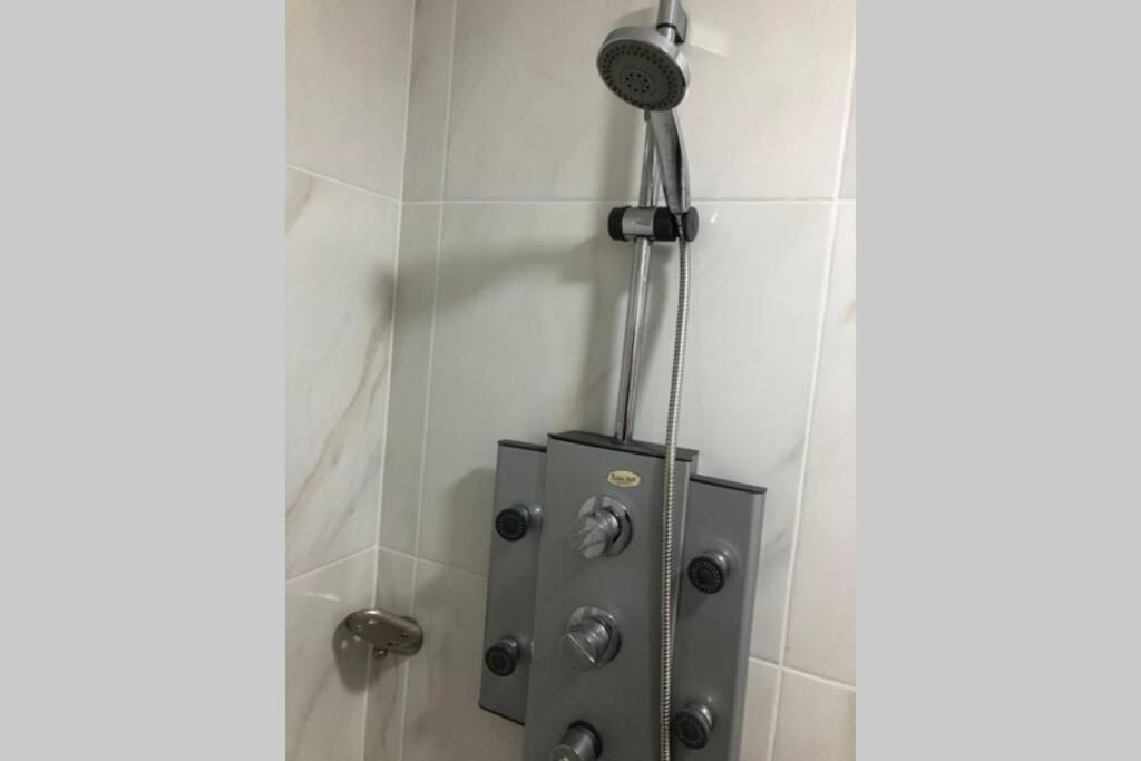 Modern Miraflores Tourist Area Apartment リマ エクステリア 写真