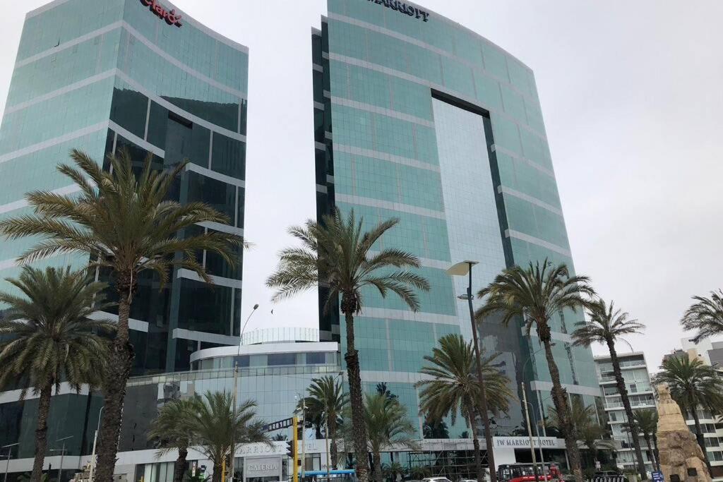 Modern Miraflores Tourist Area Apartment リマ エクステリア 写真
